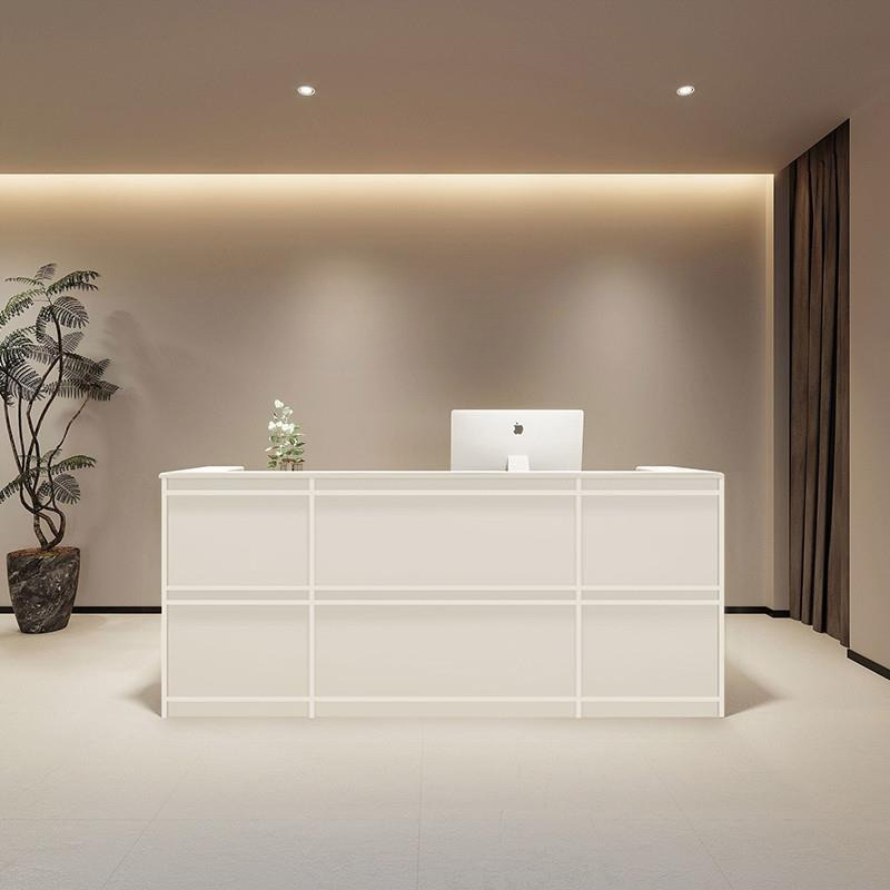 Empfangstheken im mittelalterl – Health Wellness Office Bewertung und Preis